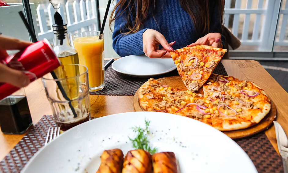 Pizza and Donair Restaurant in Edmonton For Sale 1