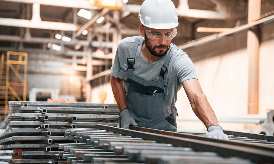 Fabricant Métallique Commercial Avec De Solides Revenus Récurrents D'Entrepreneurs À Vendre 1 Fabricant Métallique Commercial Avec De Solides Revenus Récurrents D'Entrepreneurs À Vendre 1