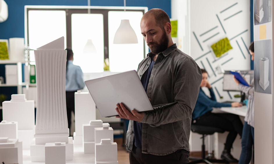 Bâtiment Innovation & Design Entièrement Équipé À Vendre 1