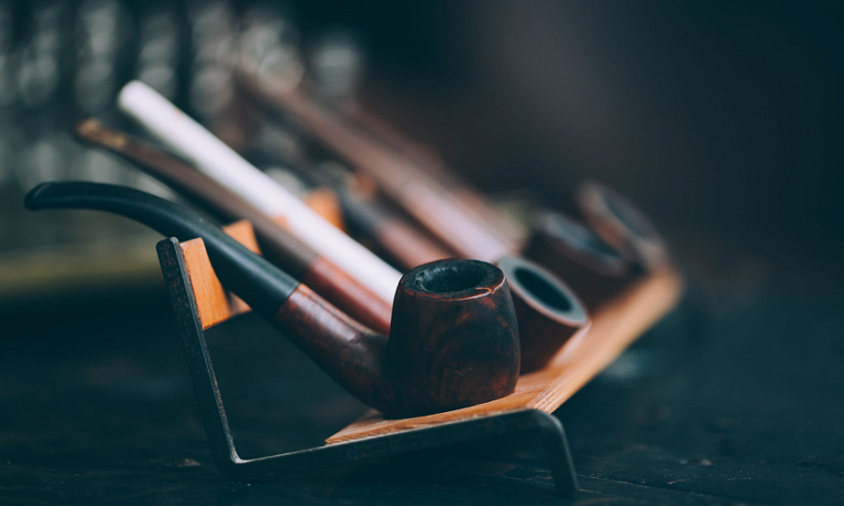 Boutique de tabac spécialisée/classique sur la très fréquentée rue Yonge à vendre 1