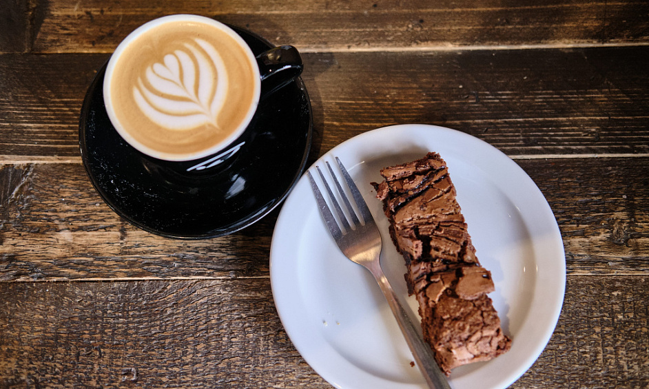 Café Florissant Du Centre-Ville De Victoria À Vendre 1