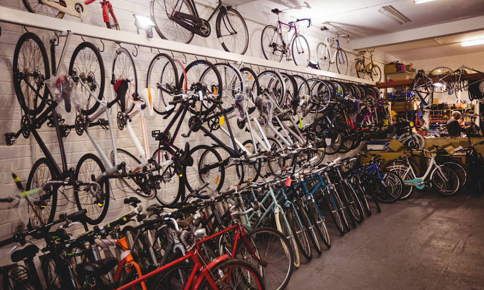 Magasin De Vélos Bien Établi Aux Laurentides À Vendre 1