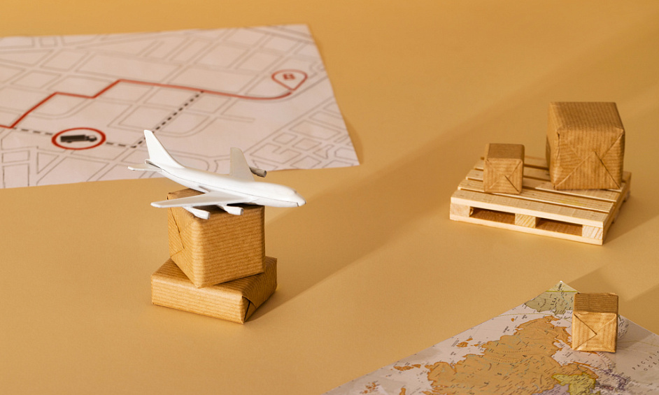 Société Établie De Voyages Et D'Expédition De Colis À Vendre 1