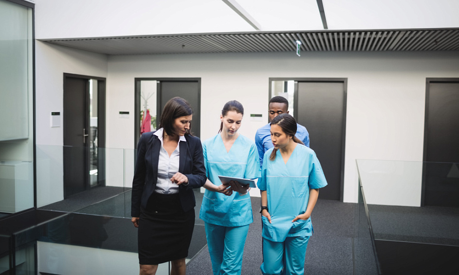 Entreprise D'Accompagnement En Immigration Éprouvée Pour Infirmières Et Médecins Internationaux Dans Le Grand Vancouver À Vendre 1