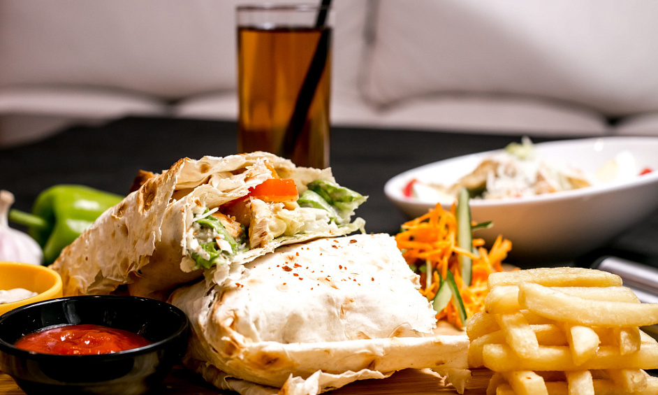 Donair & Kebob Dans L'Aire De Restauration À Vendre 1