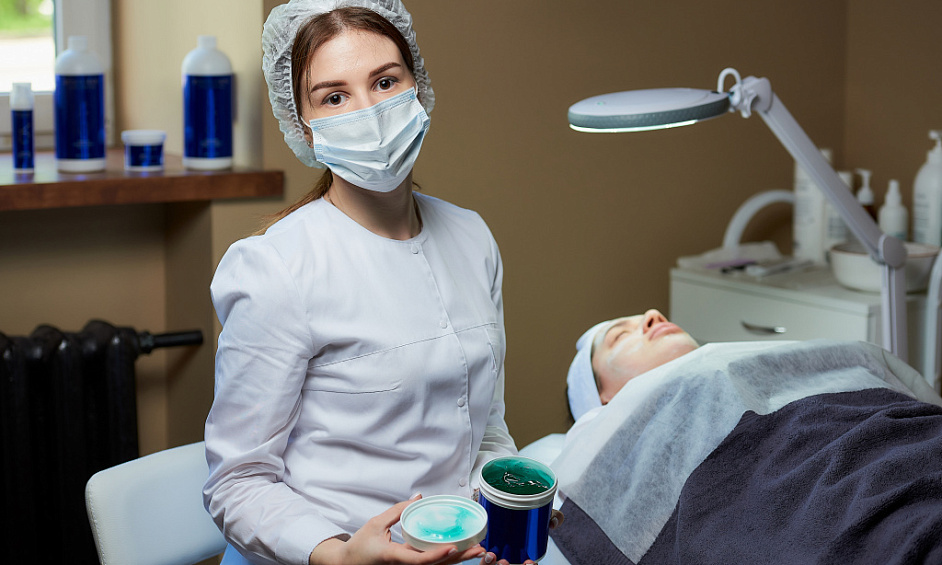 Clinique Médicale De Calgary Avec Division Esthétique En Forte Croissance À Vendre 1