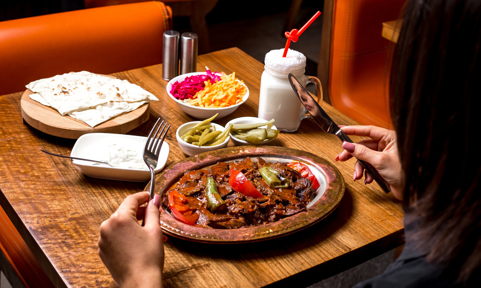 Restaurant Indien Sur Place À Calgary SW À Vendre 1