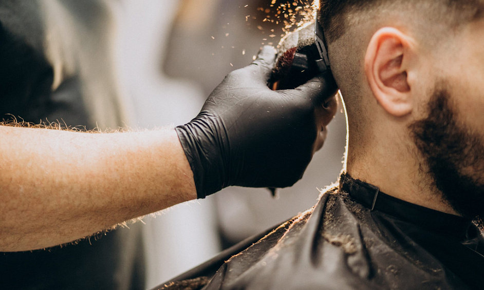 Salon De Coiffure Pour Hommes Avec Une Forte Croissance D'Année En Année À Vendre 1 Salon De Coiffure Pour Hommes Avec Une Forte Croissance D'Année En Année À Vendre 1
