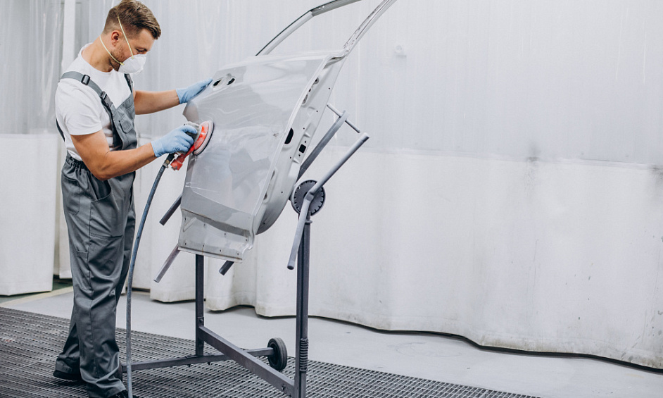 Atelier De Carrosserie Et De Peinture À Edmonton À Vendre 1