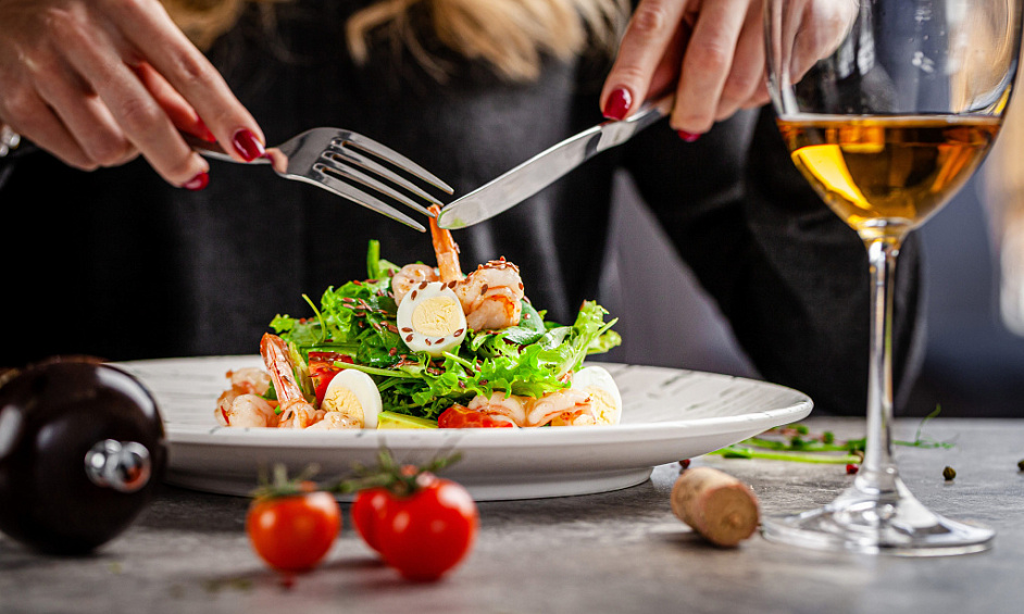 Restaurant Établi Avec Bâtiment Sur L'Île De Vancouver À Vendre 1